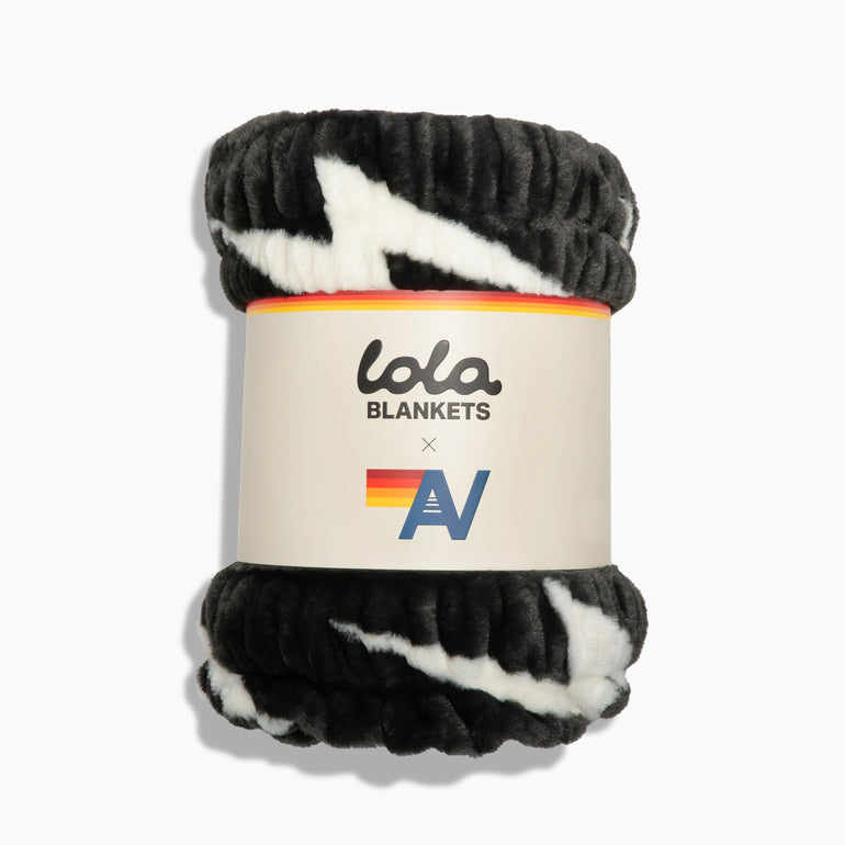 Aviator Nation x Lola Blanket - Black // White Bolt