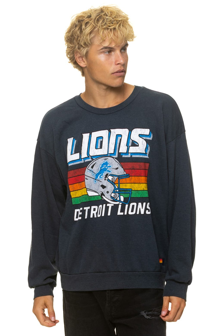 DETROIT LIONS HELMET RELAXED CREW SWEATSHIRT - CHARCOAL