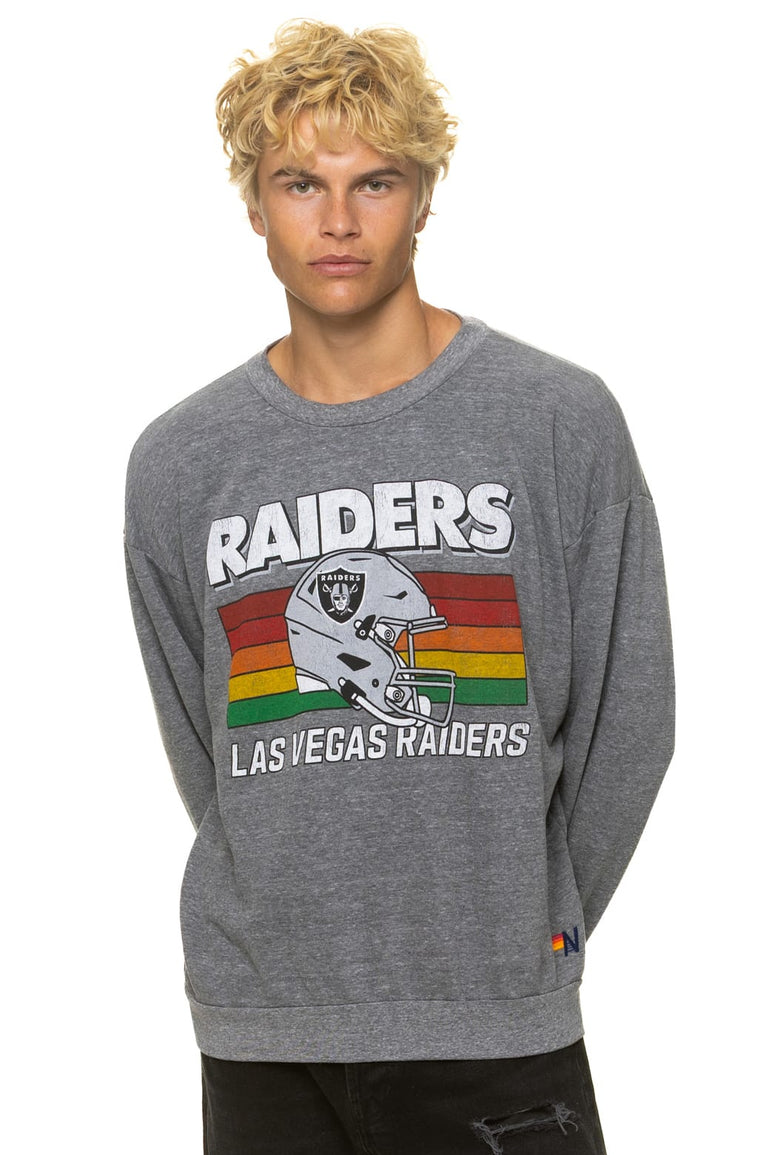 LAS VEGAS RAIDERS HELMET RELAXED CREW SWEATSHIRT - HEATHER GREY
