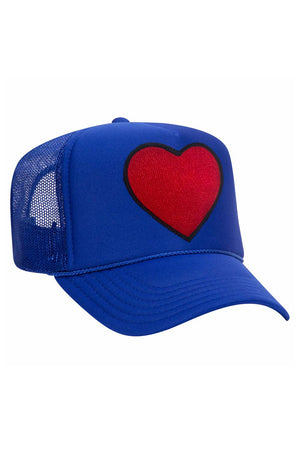 HEART - VINTAGE LOW RISE TRUCKER