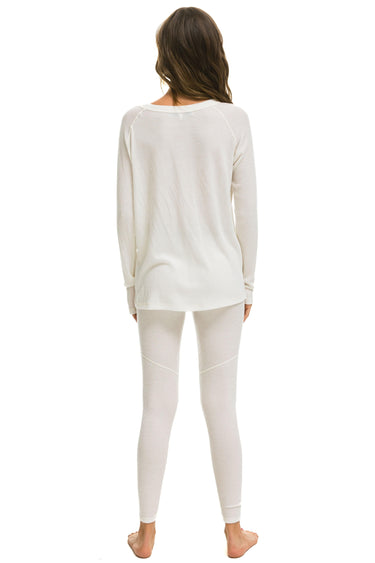 WOMEN'S THERMAL BASE LAYER SET - VINTAGE WHITE BASE LAYER Aviator Nation