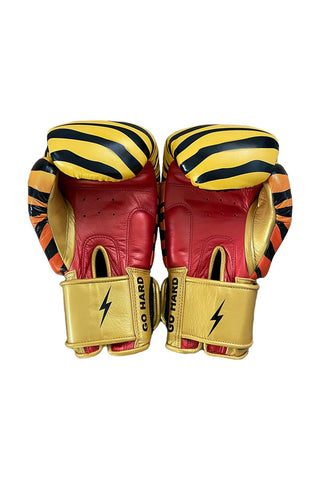 BOXING GLOVES - TIGER // GOLD Boxing Gloves Aviator Nation