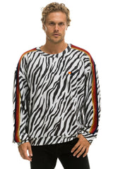CLASSIC RELAXED FIT CREW SWEATSHIRT - ZEBRA Sweatshirt Aviator Nation