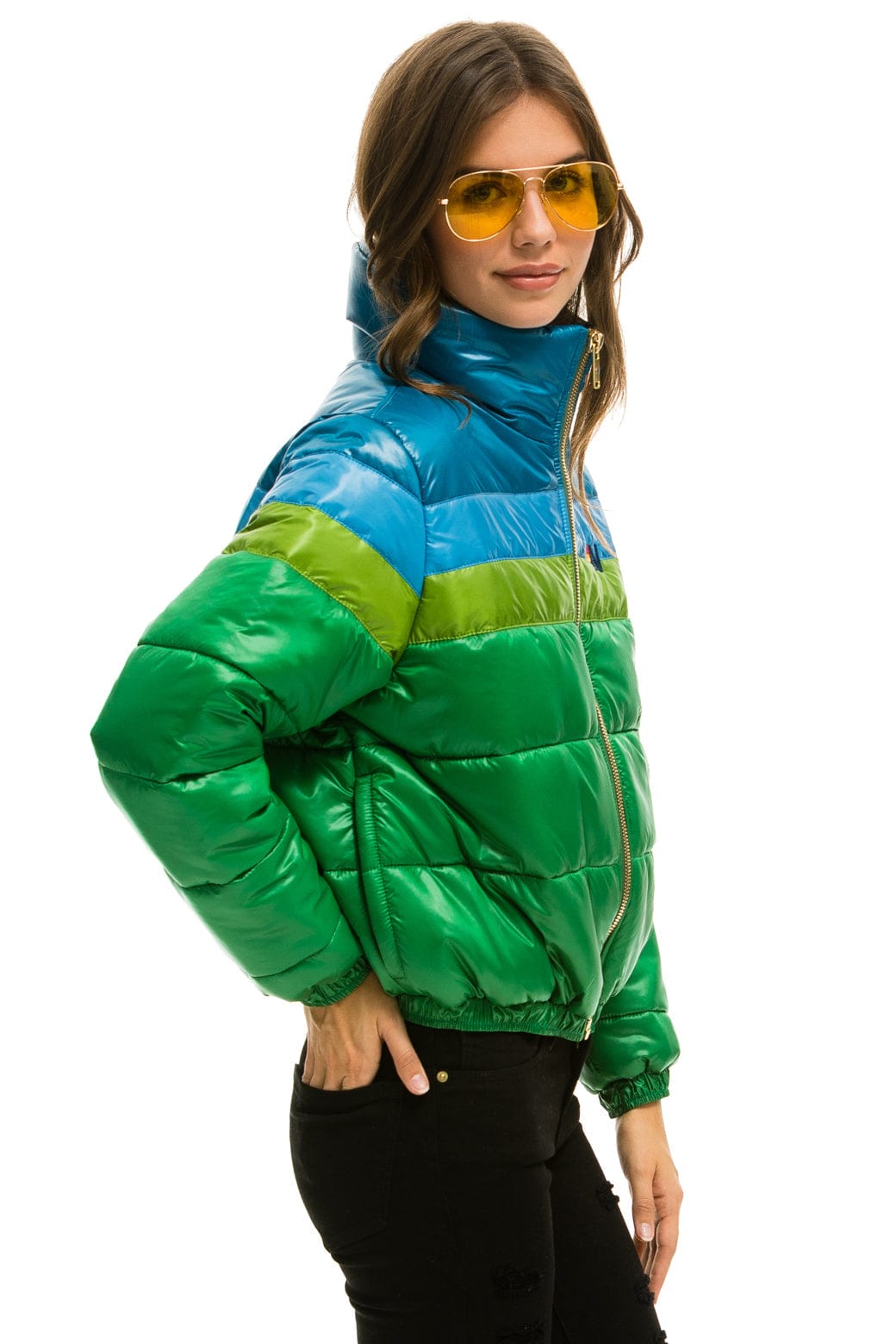 WOMEN'S COLOR BLOCK LUXE APRES PUFFER JACKET - GLOSSY AMAZON Jacket Aviator Nation