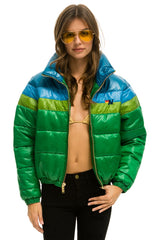 WOMEN'S COLOR BLOCK LUXE APRES PUFFER JACKET - GLOSSY AMAZON Jacket Aviator Nation