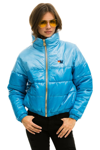 WOMEN'S COLOR BLOCK LUXE APRES PUFFER JACKET - SKY GLOSSY Jacket Aviator Nation