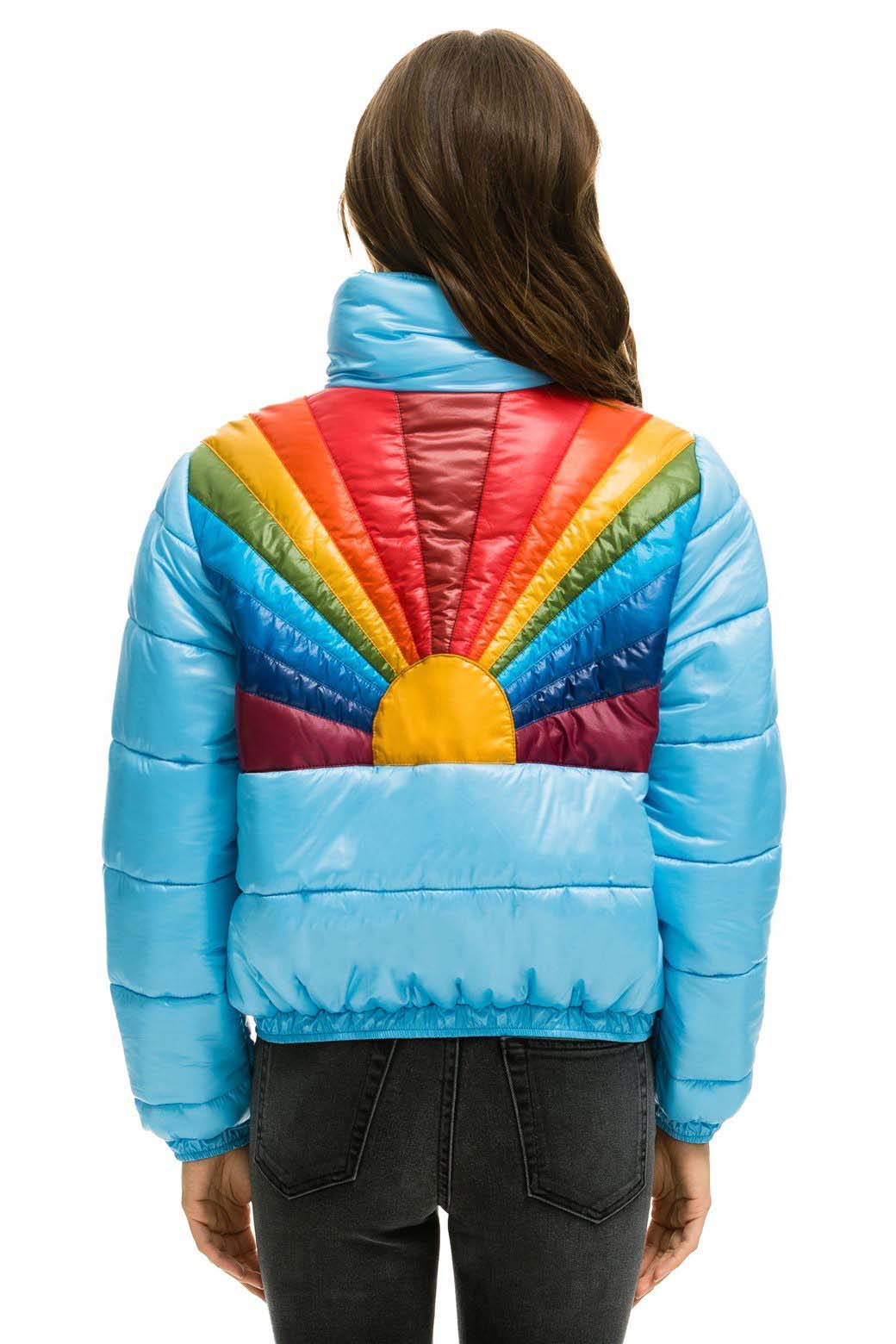 SUNBURST APRES PUFFER JACKET GLOSSY SKY – Aviator Nation