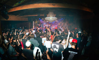 WSJ: WANT SOMEWHERE TO HANG?