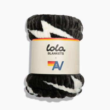 Aviator Nation x Lola Blanket - Black // White Bolt