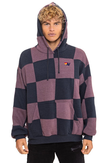 CHECK QUILT RELAXED PULLOVER HOODIE - CHARCOAL // MOCHA