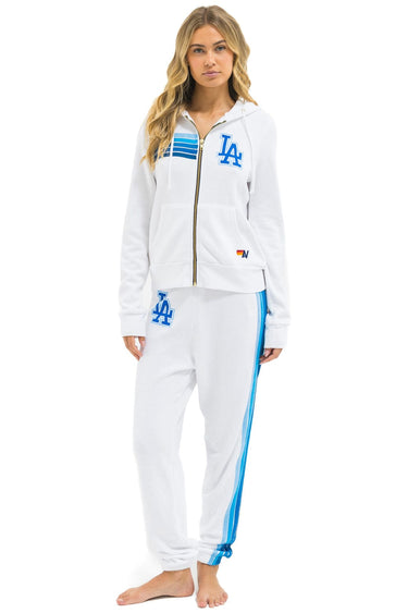 LOS ANGELES DODGERS 5 STRIPE SWEATPANTS - WHITE // BLUE