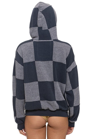 CHECK QUILT RELAXED PULLOVER HOODIE - HEATHER // CHARCOAL