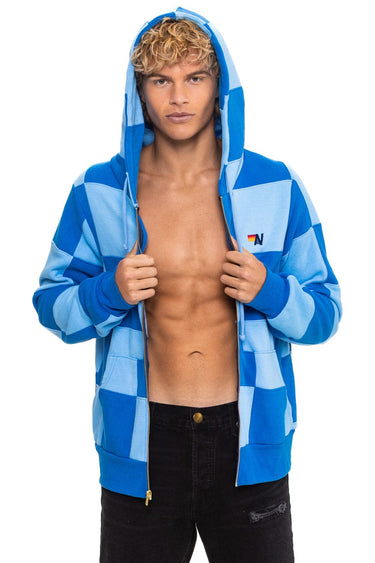 CHECK QUILT ZIP HOODIE - SKY // ADVENTURE BLUE