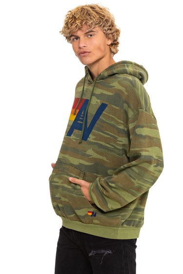 LOGO PULLOVER RELAXED HOODIE - CAMO