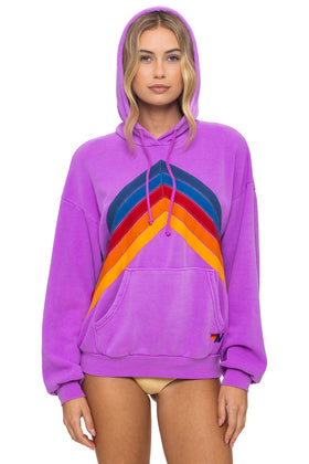 MOUNTAIN STITCH CHEVRON PULLOVER HOODIE RELAXED