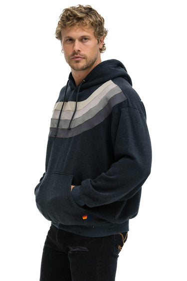 WAVE STRIPE 4 PULLOVER HOODIE RELAXED - CHARCOAL // CHARCOAL