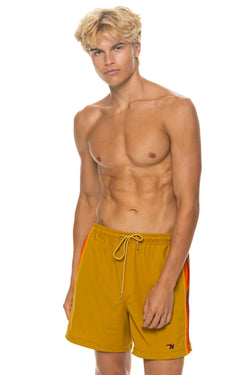 MEN'S 5 STRIPE FLEX SHORTS - GOLD
