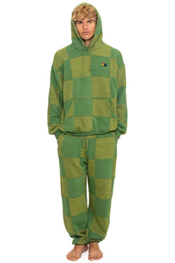 CHECK QUILTED SWEATPANTS - JUNGLE GREEN // PALM