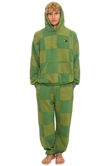 CHECK QUILTED SWEATPANTS - JUNGLE GREEN // PALM