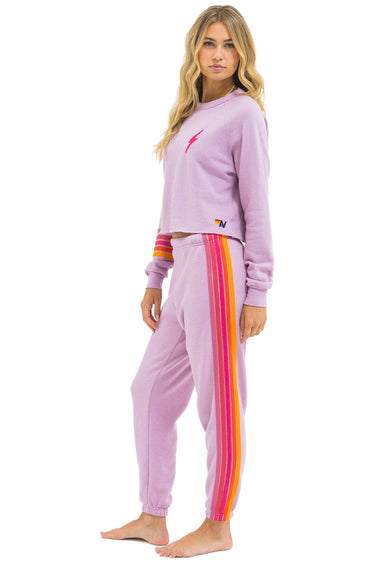 BOLT RUGBY STITCH CROPPED CREW SWEATSHIRT - MAUVE // MAGENTA ORANGE