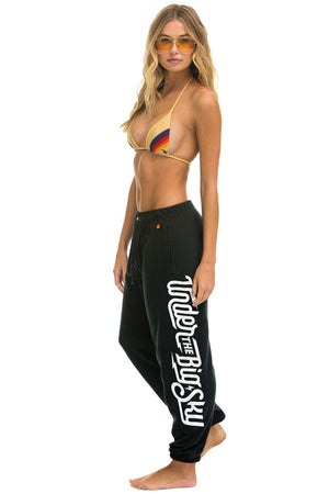 UNDER THE BIG SKY 2026 UNISEX POCKET SWEATPANTS - CHARCOAL