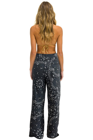BANDANA WIDE LEG POCKET SWEATPANTS - CHARCOAL
