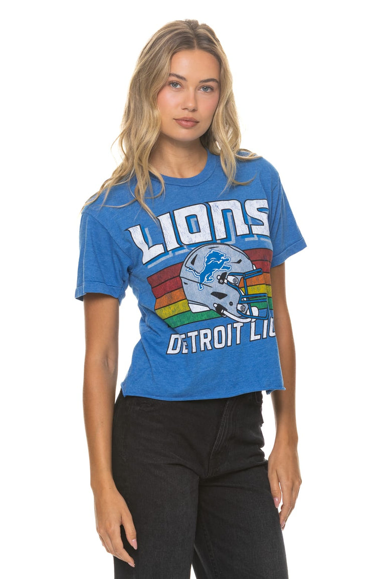 DETROIT LIONS HELMET BOYFRIEND TEE - COBALT