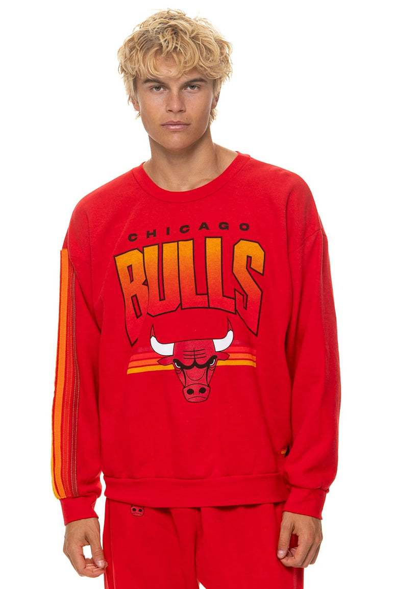 CHICAGO BULLS 2026 RELAXED CREW SWEATSHIRT - BULLS RED