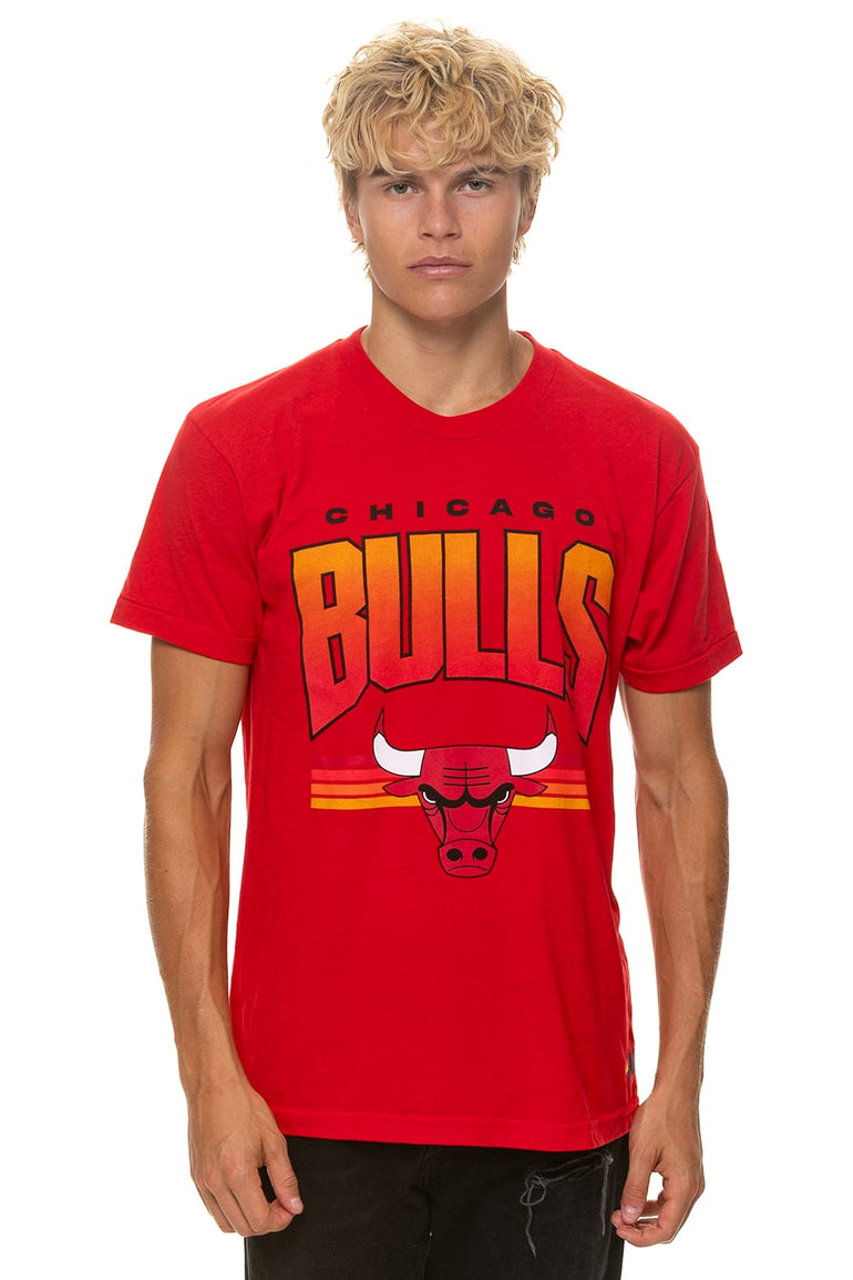 CHICAGO BULLS 2026 CREW TEE - BULLS RED