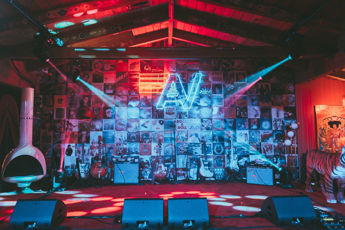 PRAY FOR SNOW BOYFRIEND TEE - HEATHER GREY