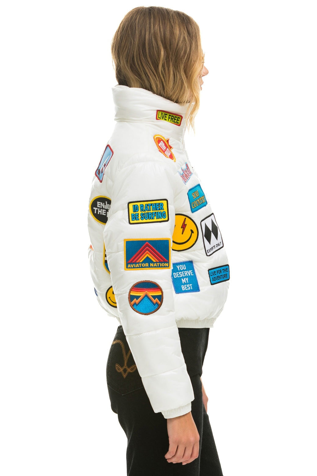 VINTAGE PATCH APRES PUFFER JACKET - WHITE GLOSSY Women&#39;s Outerwear Aviator Nation 