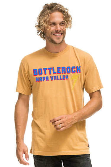 BOTTLEROCK 2023 TEE - KHAKI Tees Aviator Nation 