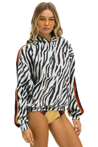 CLASSIC RELAXED PULLOVER HOODIE WITH ZIPPER POCKETS - ZEBRA Hoodie Aviator Nation 