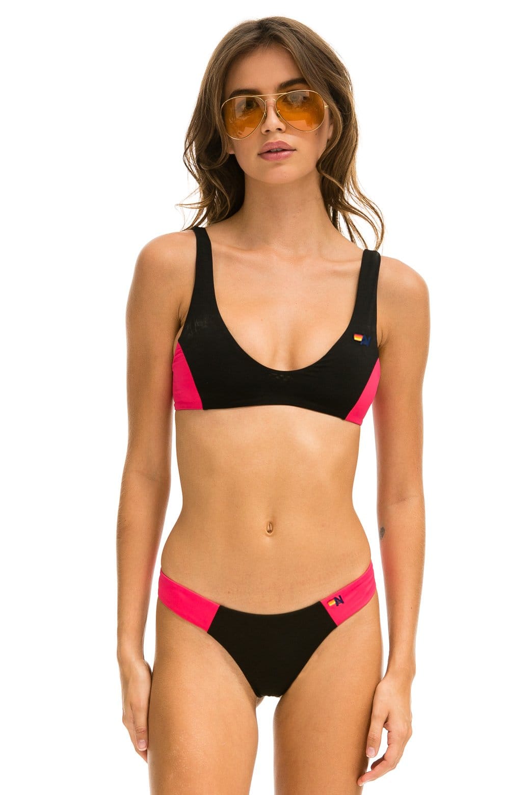 HI-CUT COLOR BLOCK CHEEKY BIKINI BOTTOMS - BLACK // RED Swim Aviator Nation 