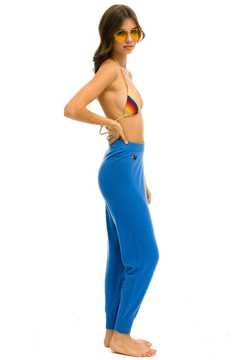 WOMEN'S BOLT CASHMERE LIGHT SWEATER PANT - VINTAGE BLUE Womens Sweatpants Aviator Nation 