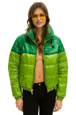 WOMEN'S COLOR BLOCK HALF AND HALF APRES PUFFER JACKET - AMAZON GLOSSY Jacket Aviator Nation 