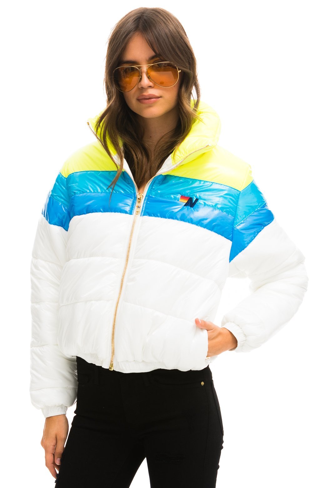 WOMEN&#39;S COLOR BLOCK LUXE APRES PUFFER JACKET - GLOSSY WHITE Jacket Aviator Nation 