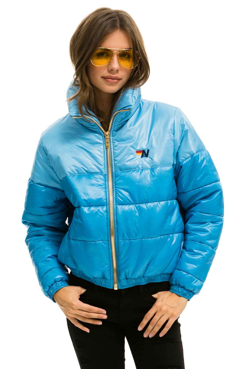 WOMEN&#39;S COLOR BLOCK LUXE APRES PUFFER JACKET - SKY GLOSSY Jacket Aviator Nation 