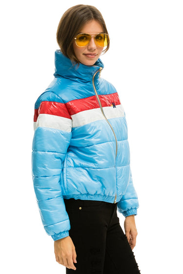WOMEN'S COLOR BLOCK LUXE APRES PUFFER JACKET - SKY GLOSSY Jacket Aviator Nation 